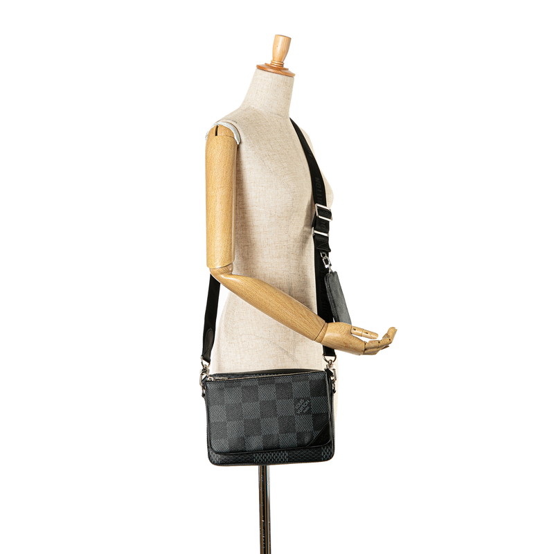 楽天市場】ルイ ヴィトン ダミエ グラフィット 3D トリオ