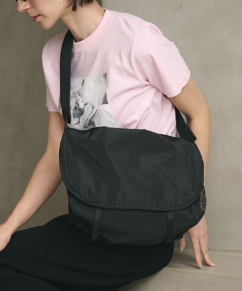 フラップ ショルダーバッグ