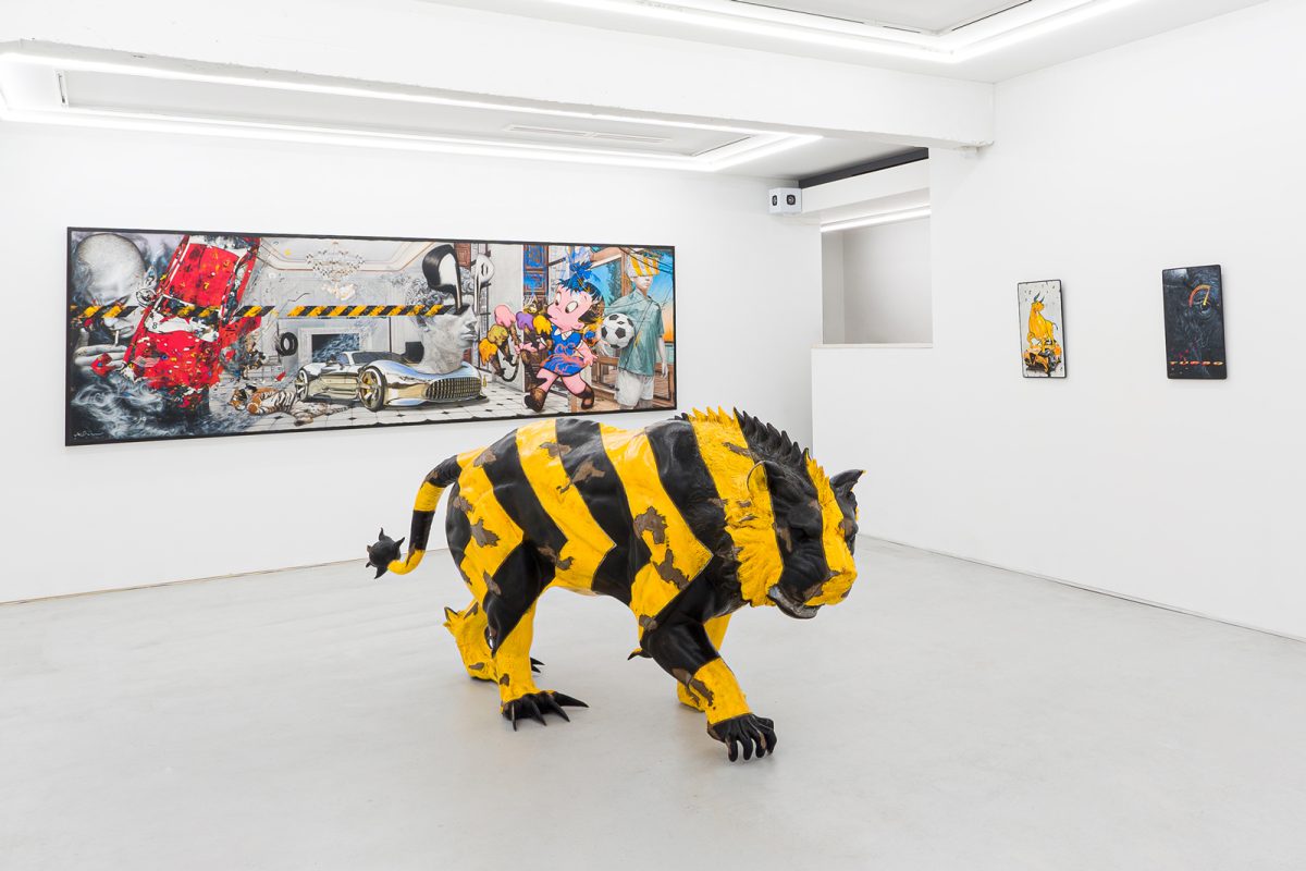 RWBポルシェにアートを描く。ロナルド・ヴェンチューラ個展『Grey