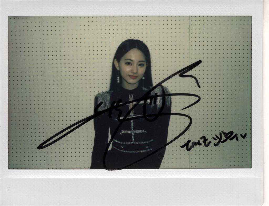 TWICE ナヨン サイン入り チェキ ポラロイド #TWICE TWICE ナヨン 直筆