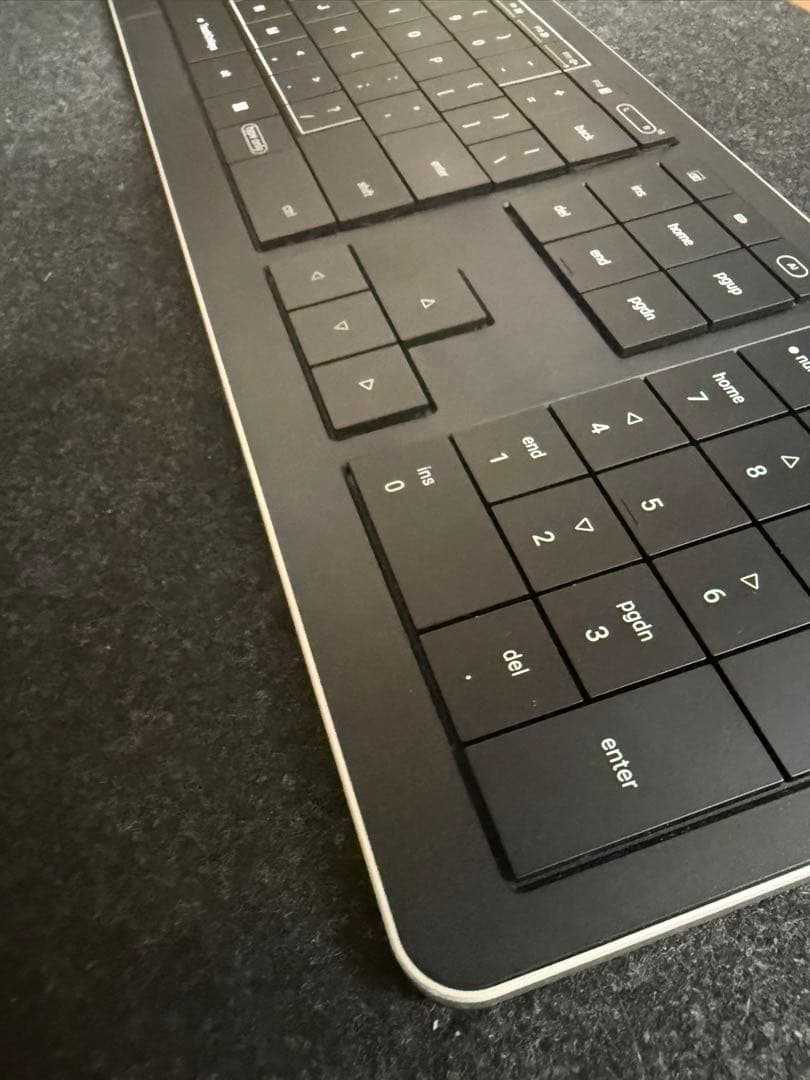 CLVX トラックパッド付きキーボード　win